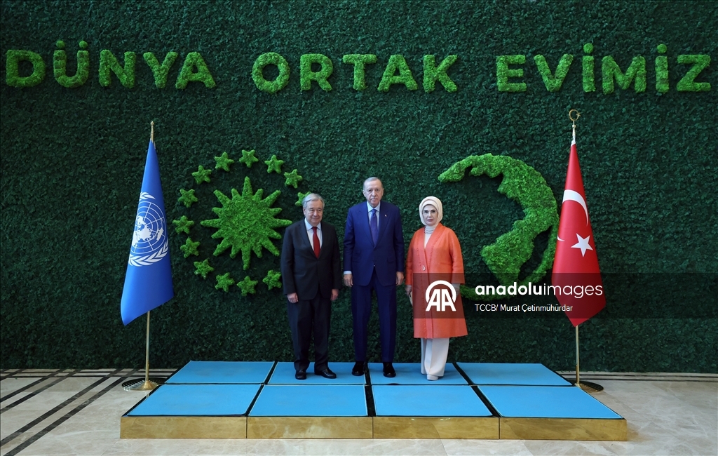 Cumhurbaşkanı Erdoğan'dan BM Genel Sekreteri Guterres'e ''Atatürk Uluslararası Barış Ödülü'' takdimi