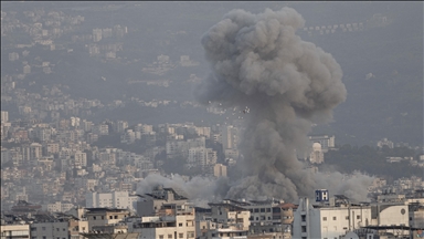 İsrail, Beyrut’taki Dahiye bölgesine hava saldırılarını sürdürüyor