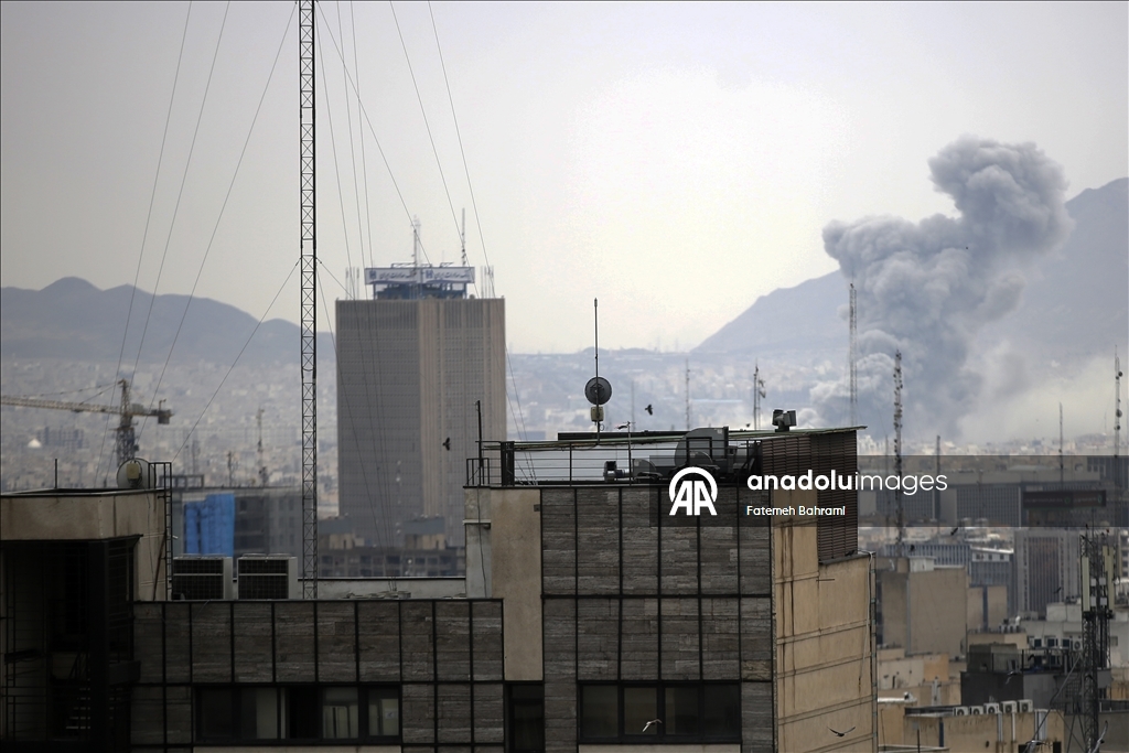 В Тегеране прогремели последовательные взрывы после атак США и Израиля