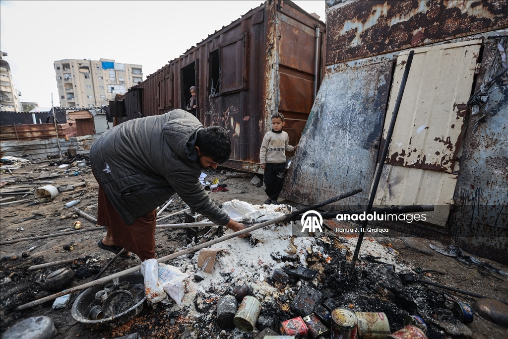 Израиль продолжает атаки на Газу, несмотря на перемирие