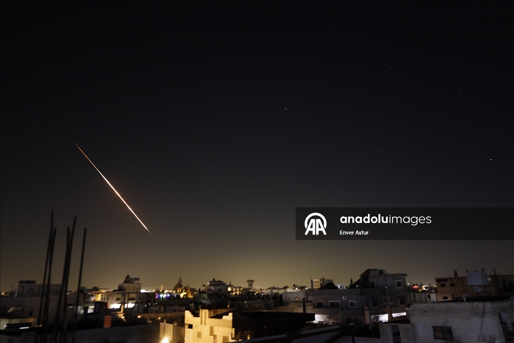 Иран нанес ракетный удар по северу Израиля