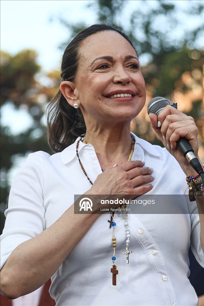 Лидер венесуэльской оппозиции Мария Корина Мачадо встретилась со сторонниками