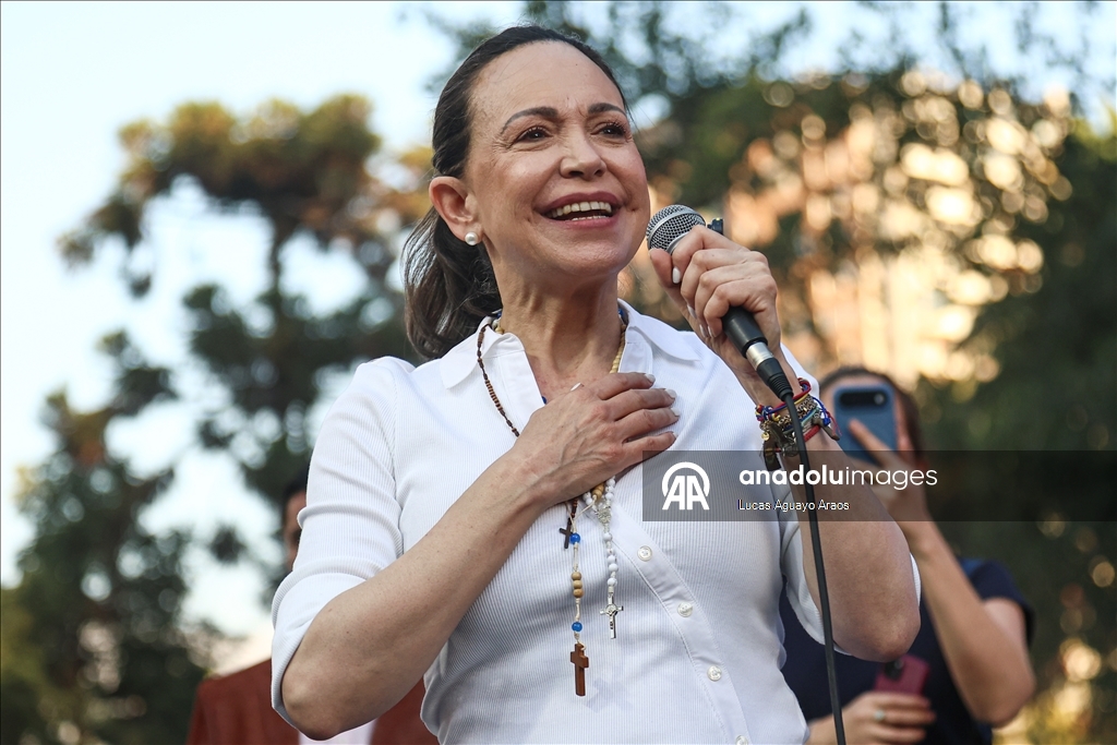 Лидер венесуэльской оппозиции Мария Корина Мачадо встретилась со сторонниками