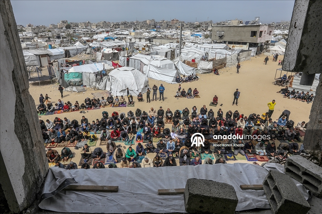 The last Friday prayer of Ramadan in Gaza