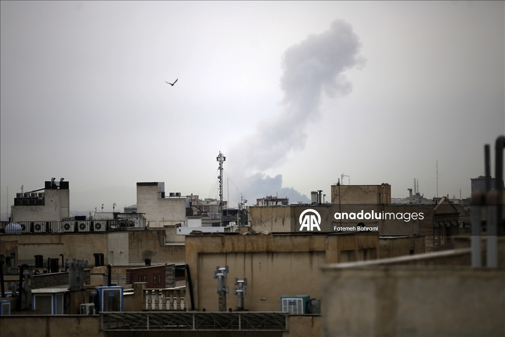 В Тегеране прогремели последовательные взрывы после атак США и Израиля