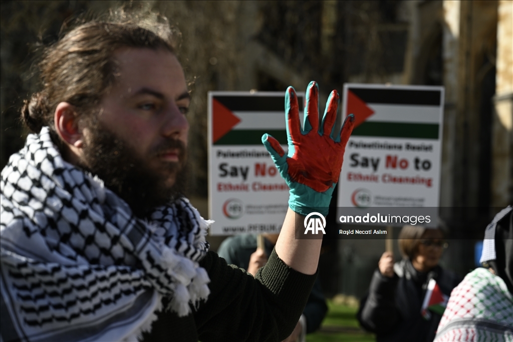 Mescid-i Aksa'nın kapatılması Londra’da protesto edildi