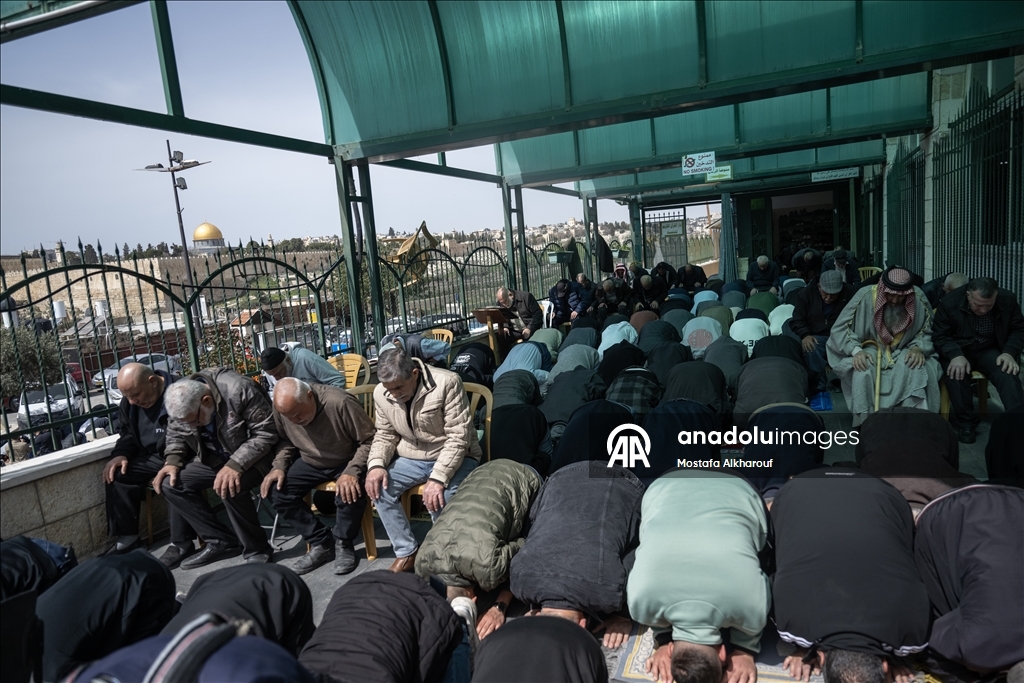 إسرائيل تواصل إغلاق "الأقصى" في الجمعة الأخيرة من رمضان