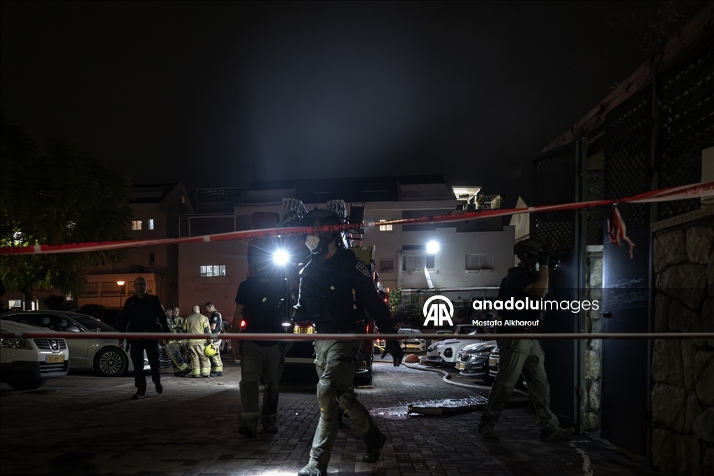 После перехвата иранской ракеты в центральной части Израиля зафиксирован материальный ущерб