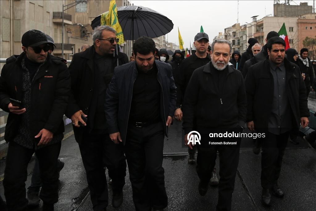 وزير الخارجية الإيراني عباس عراقجي يشارك في مسيرة "يوم القدس العالمي" في العاصمة طهران