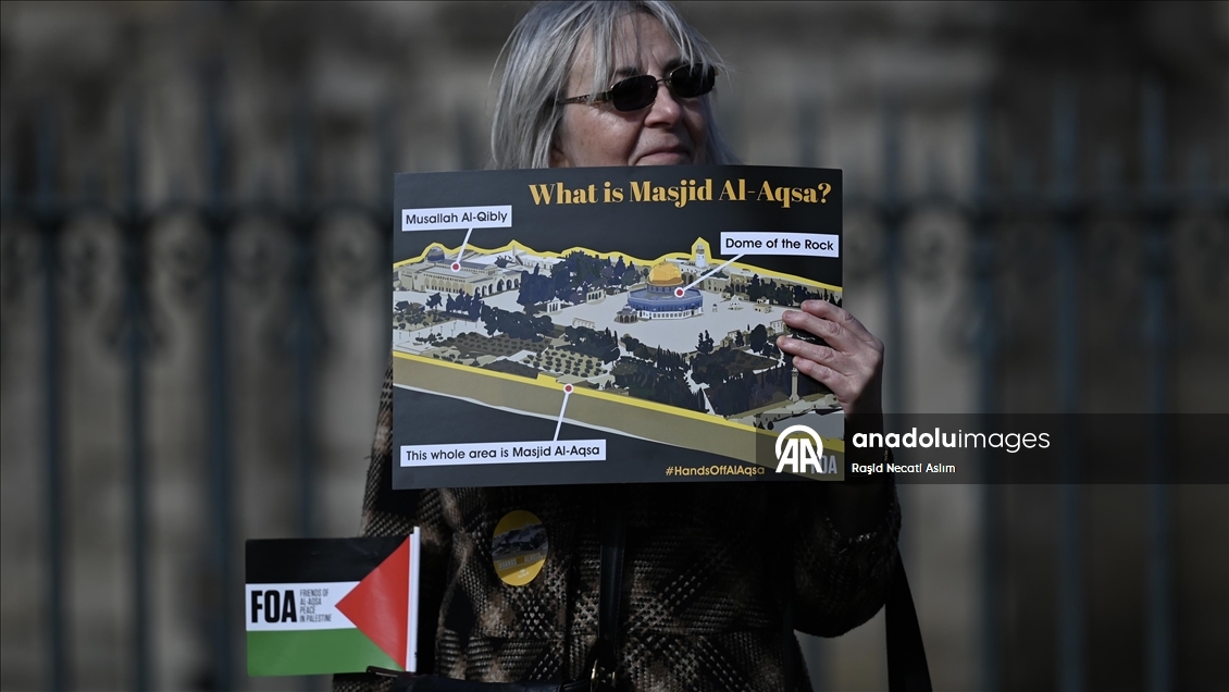 Mescid-i Aksa'nın kapatılması Londra’da protesto edildi