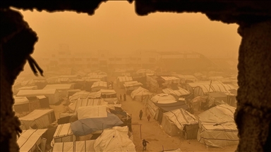 Gazze'de kum fırtınası