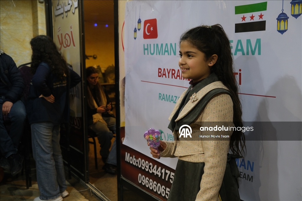 دمشق.. جمعيتان تركيتان تنظمان فعالية للأطفال في مخيم اليرموك