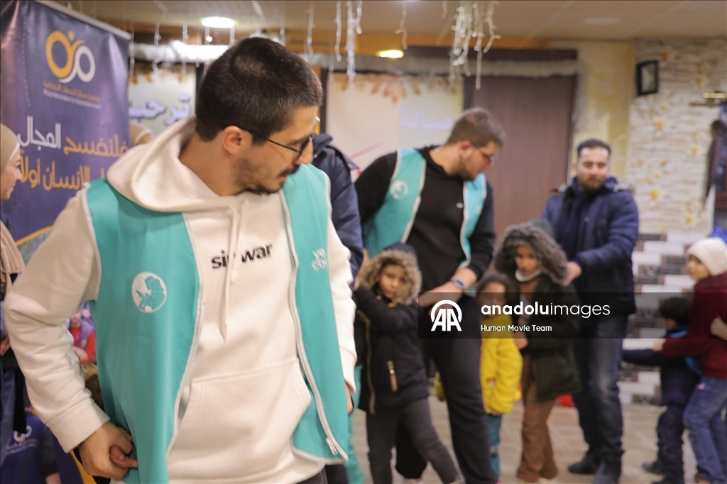 دمشق.. جمعيتان تركيتان تنظمان فعالية للأطفال في مخيم اليرموك