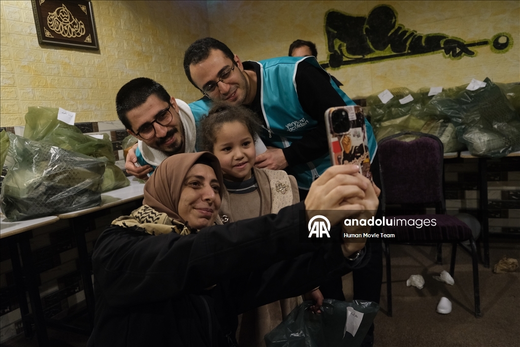 دمشق.. جمعيتان تركيتان تنظمان فعالية للأطفال في مخيم اليرموك