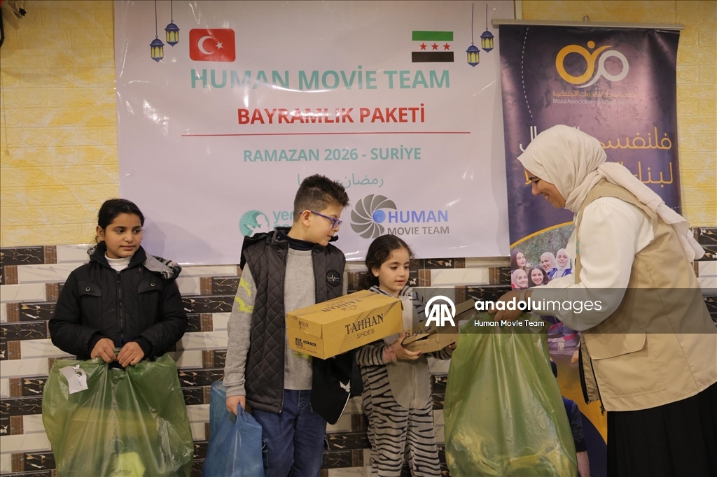 دمشق.. جمعيتان تركيتان تنظمان فعالية للأطفال في مخيم اليرموك