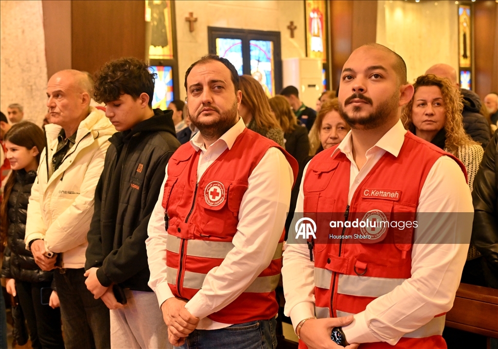 خلال قداس.. مسيحيون بجنوب لبنان يجددون رفضهم مغادرة قراهم