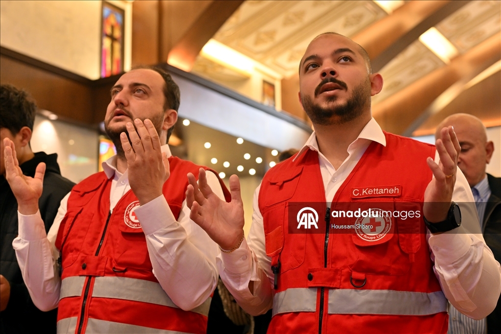 خلال قداس.. مسيحيون بجنوب لبنان يجددون رفضهم مغادرة قراهم