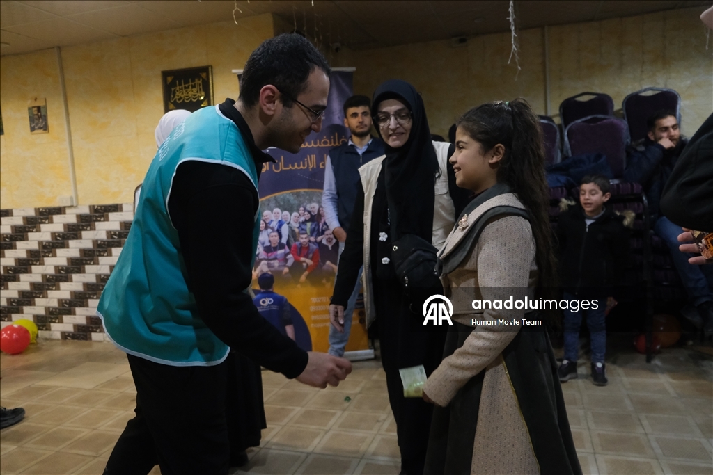 دمشق.. جمعيتان تركيتان تنظمان فعالية للأطفال في مخيم اليرموك