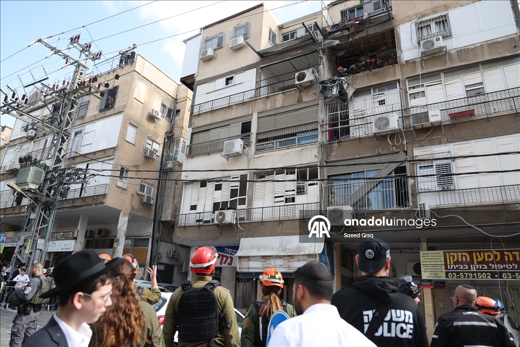 İran’ın İsrail’e misilleme saldırısıyla Tel Aviv yakınlarında hasar meydana geldi