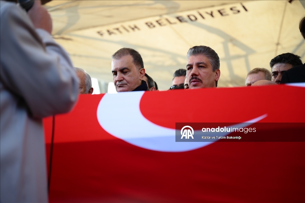 Prof. Dr. İlber Ortaylı için Fatih Camisi'nde cenaze töreni düzenlendi