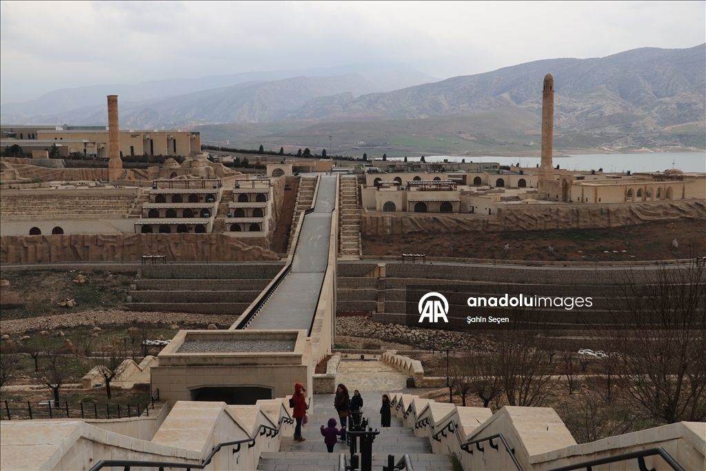 Древний Хасанкейф готовится к наплыву туристов на Рамазан