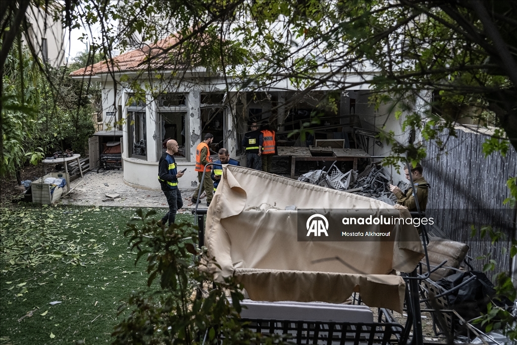 В результате ответных ударов Ирана пригороду Тель-Авива нанесен ущерб