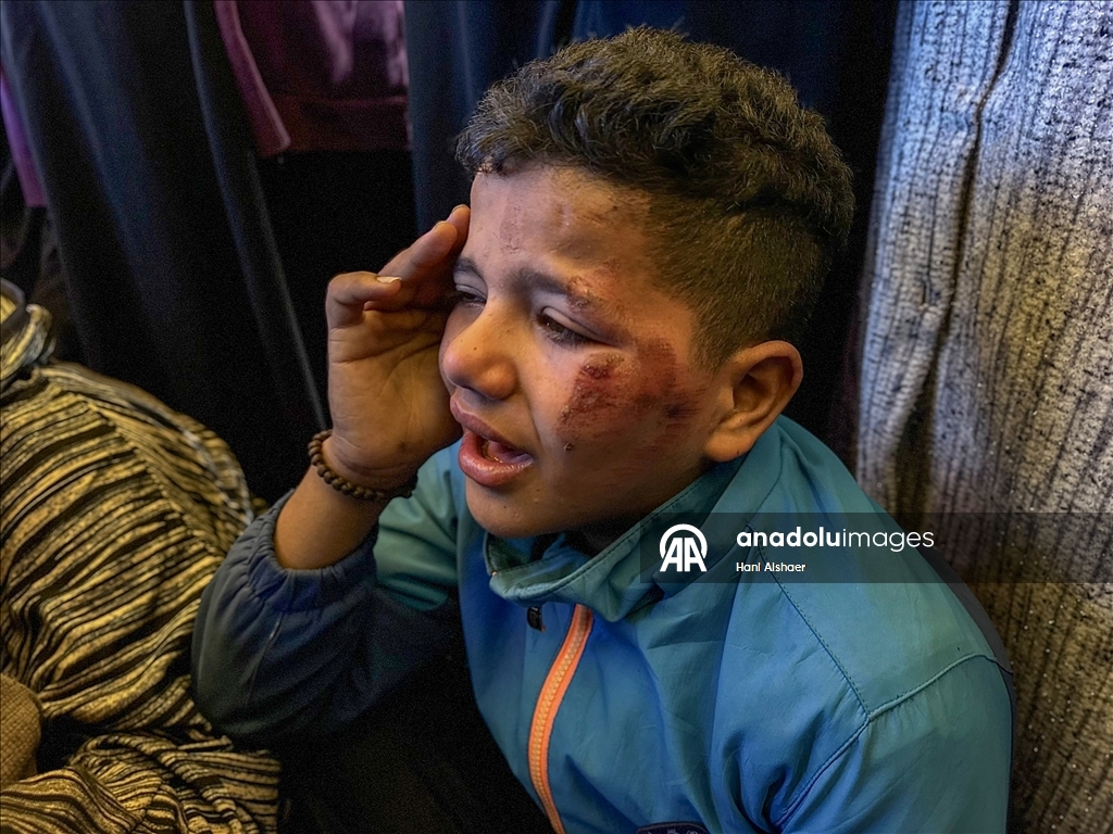 Обрушение стены на палатки в Газе унесло жизни трех палестинцев