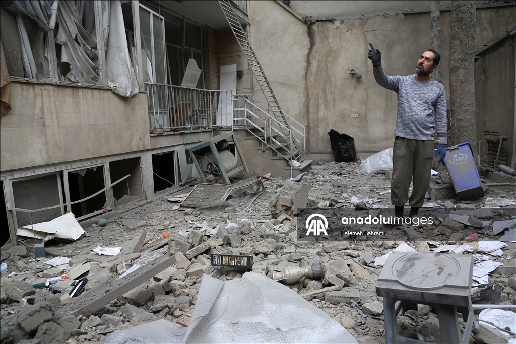 Tahran'ın güneyindeki Cevadiye ve Beryanek bölgesinde, ABD-İsrail saldırıları nedeniyle büyük yıkım oluştu