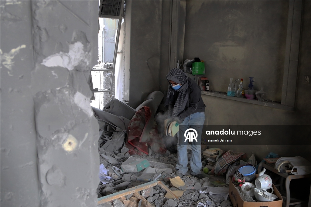 Tahran'ın güneyindeki Cevadiye ve Beryanek bölgesinde, ABD-İsrail saldırıları nedeniyle büyük yıkım oluştu