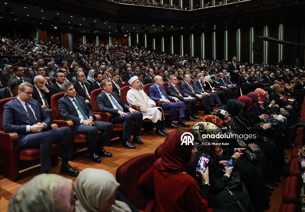 Cumhurbaşkanı Erdoğan, Kur'an-ı Kerim'i Güzel Okuma Yarışması Ödül Töreni'ne katıldı