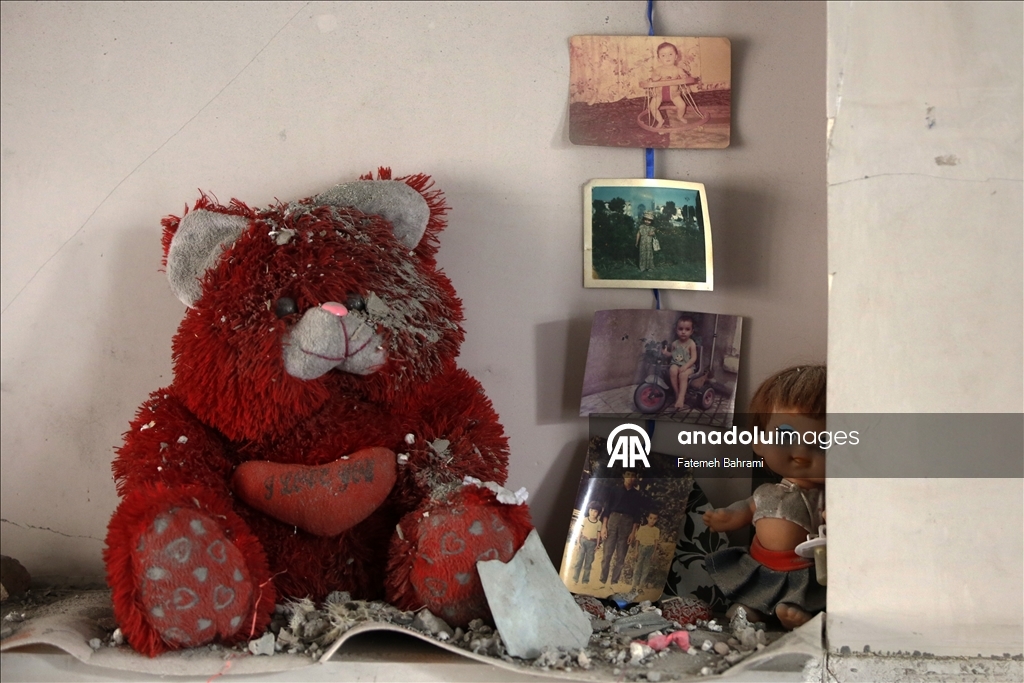 Tahran'ın güneyindeki Cevadiye ve Beryanek bölgesinde, ABD-İsrail saldırıları nedeniyle büyük yıkım oluştu