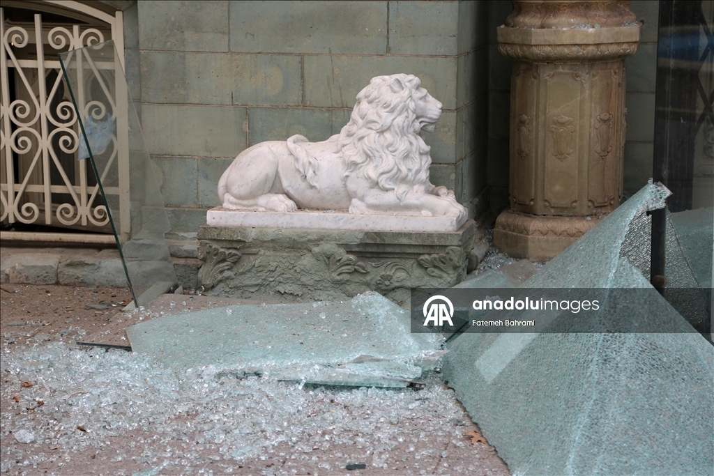 ABD-İsrail saldırılarında Tahran'daki tarihi Sadabad Sarayı hasar gördü