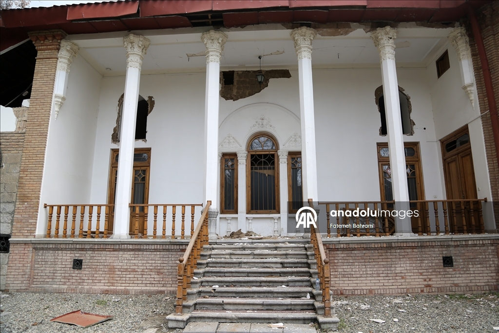 ABD-İsrail saldırılarında Tahran'daki tarihi Sadabad Sarayı hasar gördü