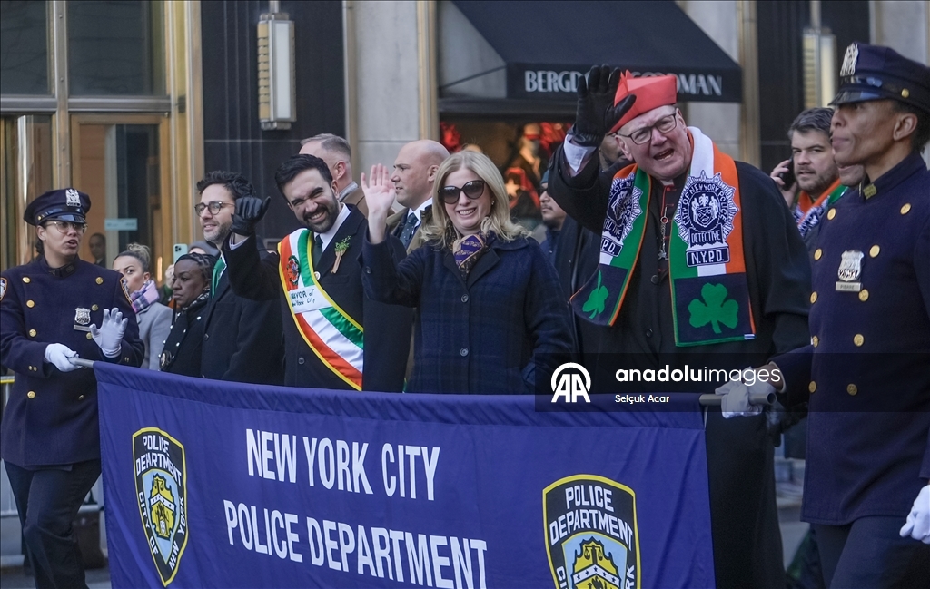 В Нью-Йорке прошел 265-й традиционный парад в честь Дня святого Патрика
