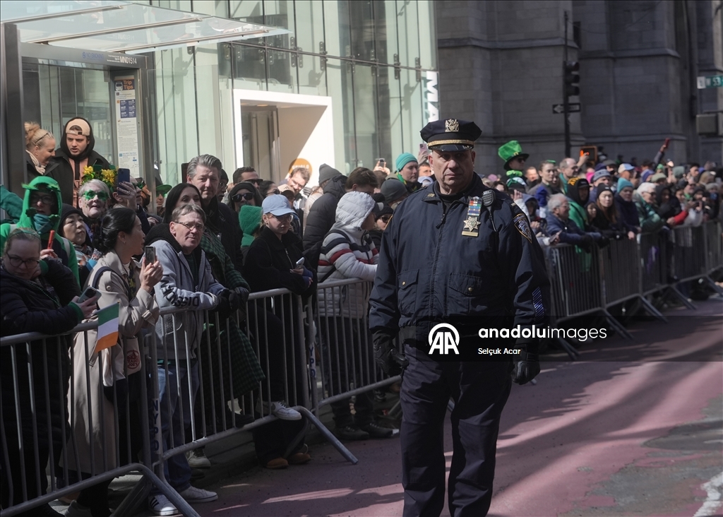 В Нью-Йорке прошел 265-й традиционный парад в честь Дня святого Патрика