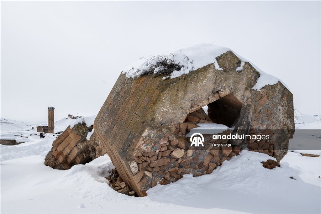 Anadolu'nun giriş kapısı Ani her yıl daha fazla ziyaretçi çekiyor