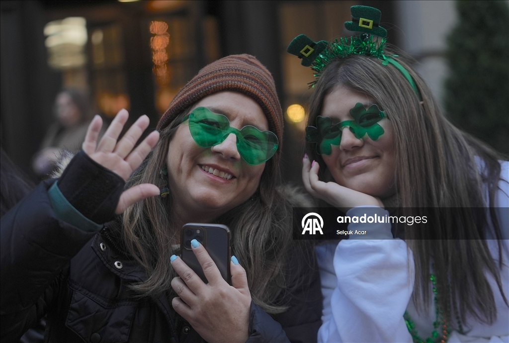 В Нью-Йорке прошел 265-й традиционный парад в честь Дня святого Патрика