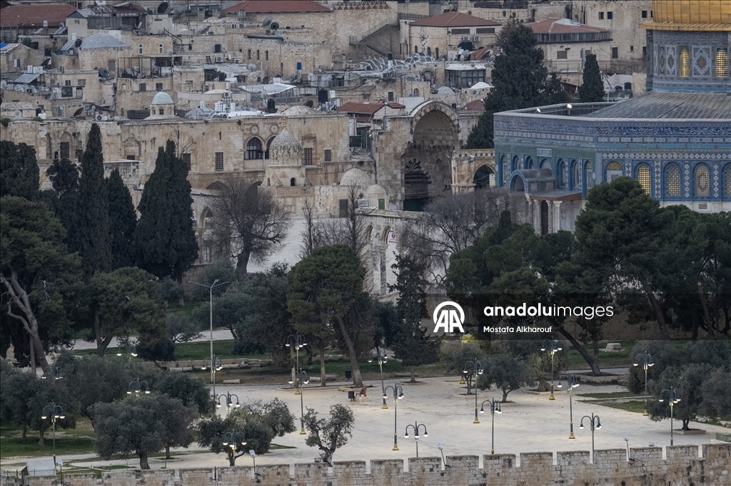 İsrail, Mescid-i Aksa’yı 19 gündür kapalı tutuyor