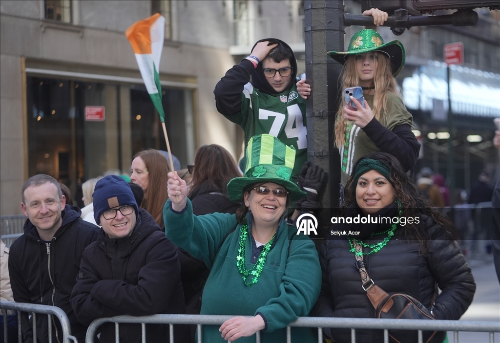 В Нью-Йорке прошел 265-й традиционный парад в честь Дня святого Патрика