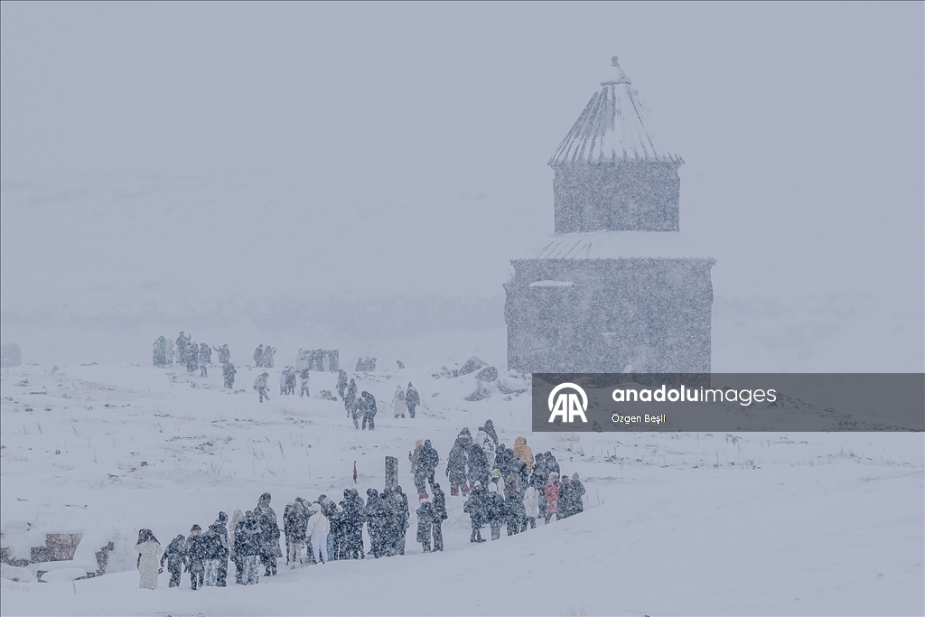 Anadolu'nun giriş kapısı Ani her yıl daha fazla ziyaretçi çekiyor