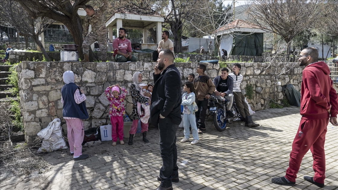 Lübnan’da yerinden edilen ailelerin zor yaşamı