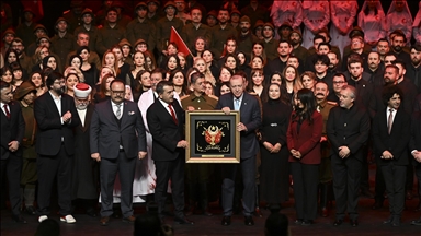 Cumhurbaşkanı Erdoğan, "Şüheda 1915" Tiyatro Gösterimi'ni izledi