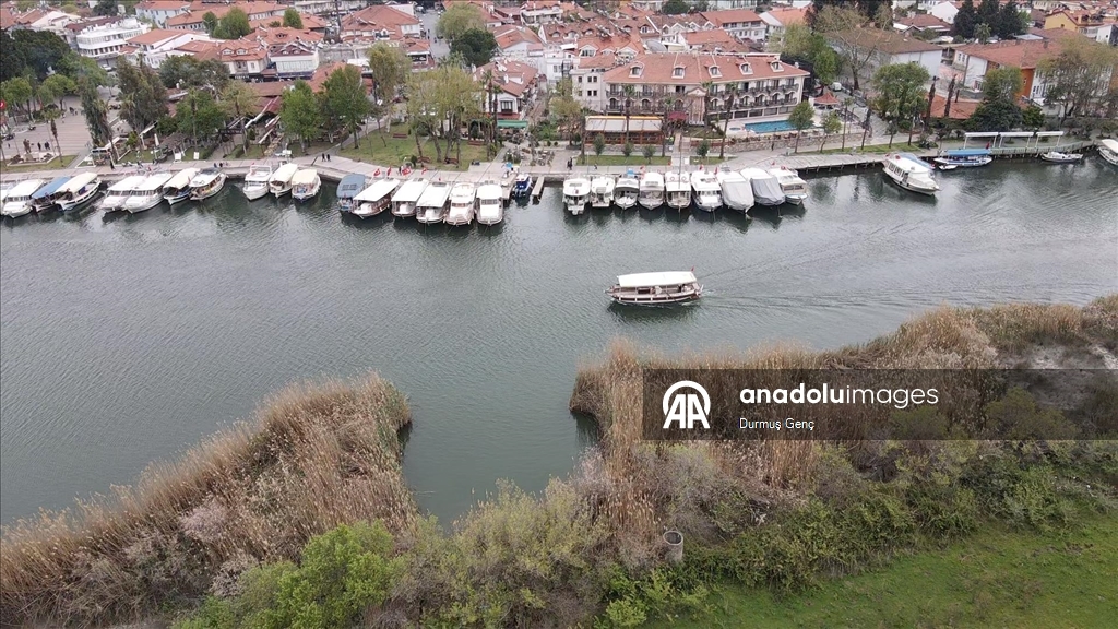 Muğla'nın turistik mahallesi Dalyan bayramda yerli turistleri bekliyor