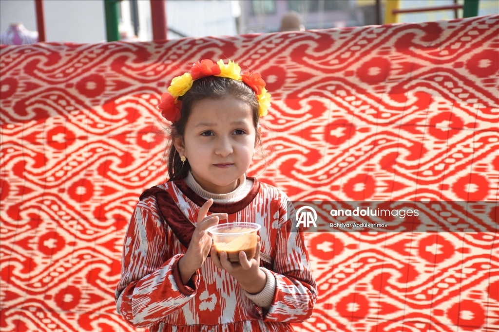 В Узбекистане сохраняется многовековая традиция приготовления сумаляка к Новрузу