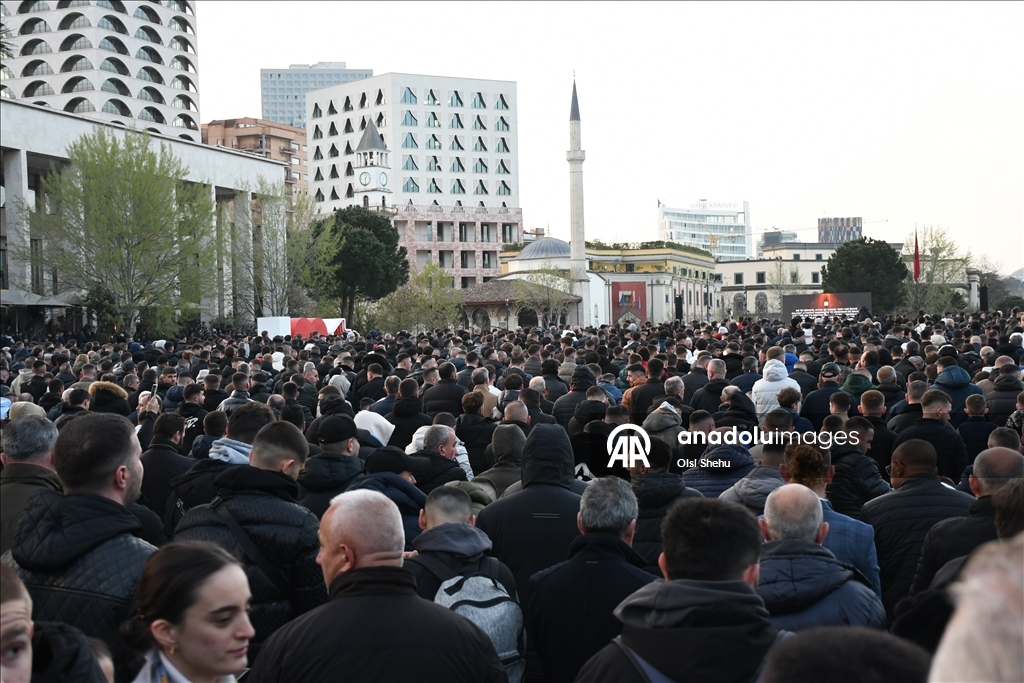 Мусульмане на Балканах совершили праздничную молитву по случаю завершения Рамазана