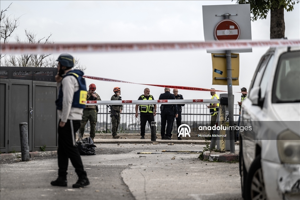 İran'ın misillemesi sırasında bir füze parçası, Doğu Kudüs'ün Eski Şehir bölgesine düştü
