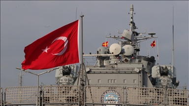 Donanma Komutanlığında bayram sevinci