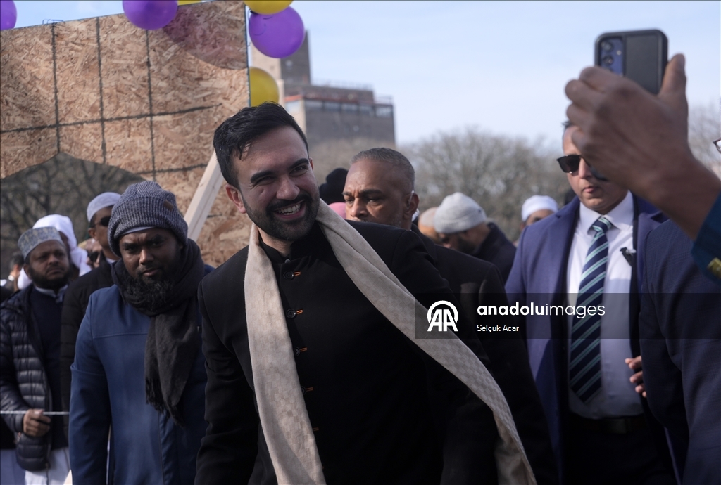 زهران ممداني يؤدي أول صلاة عيد بعد توليه عمدة نيويورك