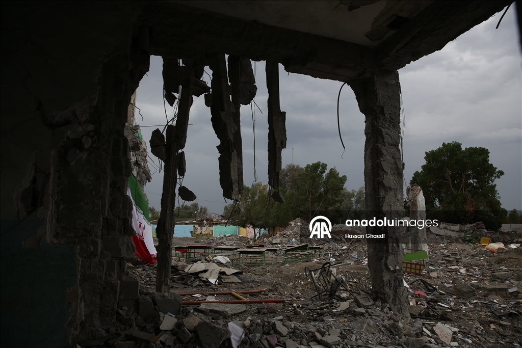 İran’ın Minab kentinde ABD-İsrail'in saldırı düzenlediği Şeceretü’t-Tayyibe İlkokulu’nun binası görüntülendi