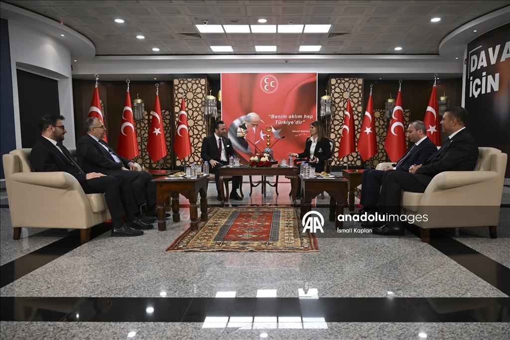 MHP Genel Merkezi'nde siyasi partiler arası bayramlaşma